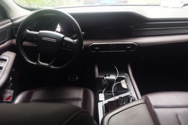 Used JETOUR X90 PRO 2024 1.6T DCT Luxury Edition 7-Seater Center Console