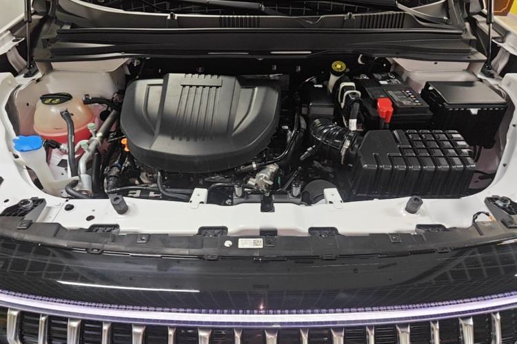 Used JETOUR X90 PRO 2024 1.6T DCT Ultimate 7-Seater Engine Bay