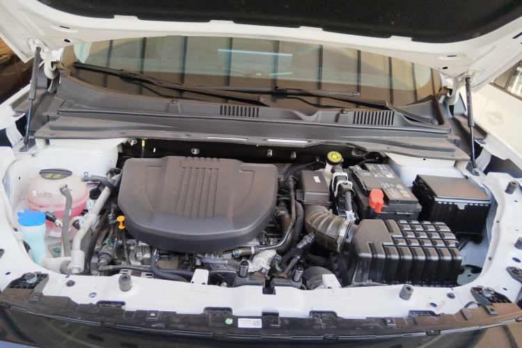Used JETOUR X90 PRO 2024 1.6T DCT Luxury Edition 7-Seater Engine Bay