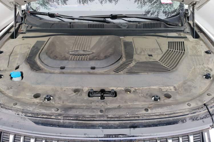 Used JETOUR X90 PRO 2024 2.0T DCT Luxury Edition 5 Seats Engine Bay