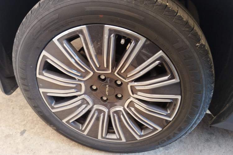 Used JETOUR X90 PRO 2024 1.6T DCT Luxury Edition 7-Seater Exterior 3