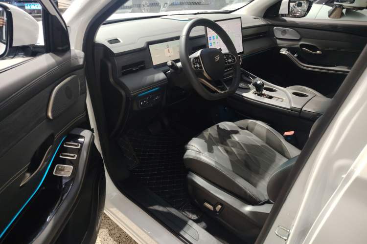 Used JETOUR X90 PRO 2024 1.6T DCT Luxury Edition 5 Seats Interior 3