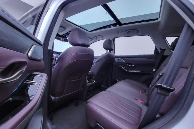 Used JETOUR X90 PRO 2024 2.0T DCT Luxury Edition 5 Seats Interior 3