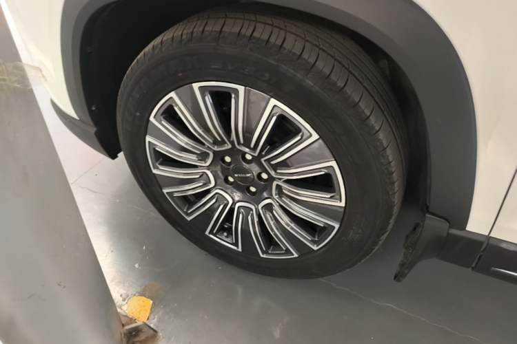 Used JETOUR X90 PRO 2024 1.6T DCT Luxury Edition 7-Seater Left Front Wheel Hub