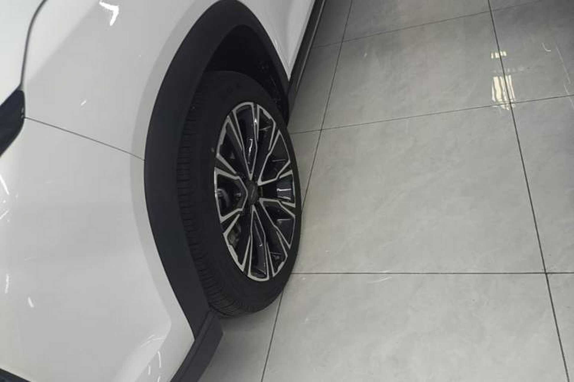 Used JETOUR X90 PRO 2024 2.0T DCT Ultimate 7-Seater Left Front Wheel Hub