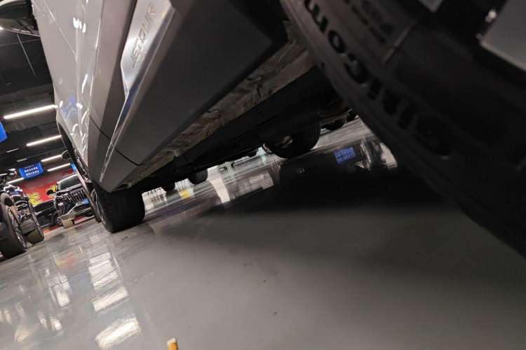 Used JETOUR X90 PRO 2024 2.0T DCT Luxury Edition 5 Seats Left Side Sill