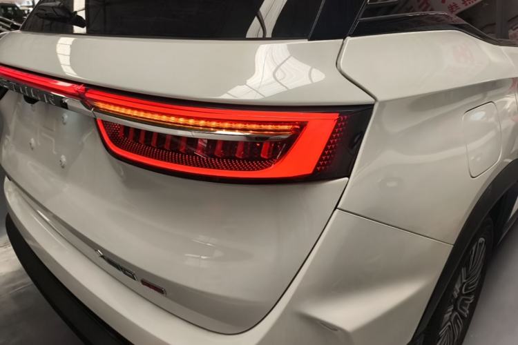 Used JETOUR X90 PRO 2024 1.6T DCT Luxury Edition 7-Seater Right Rear Taillight