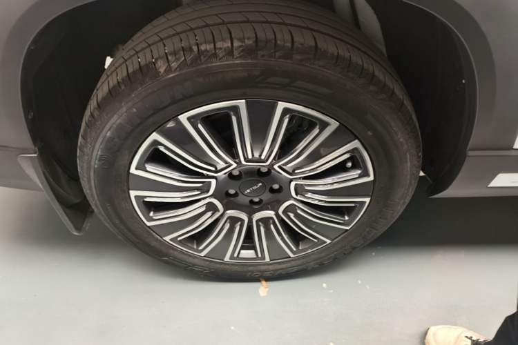 Used JETOUR X90 PRO 2024 1.6T DCT Luxury Edition 7-Seater Right Rear Wheel Hub