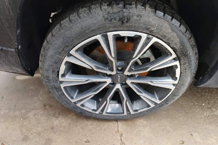 Used JETOUR X90 PRO 2024 2.0T DCT Luxury Edition 5 Seats Right Rear Wheel Hub