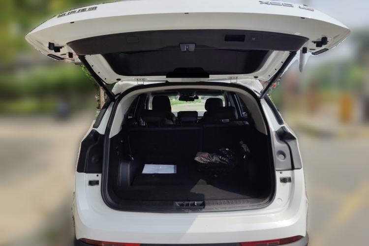 Used JETOUR X90 PRO 2024 1.6T DCT Ultimate 7-Seater Trunk