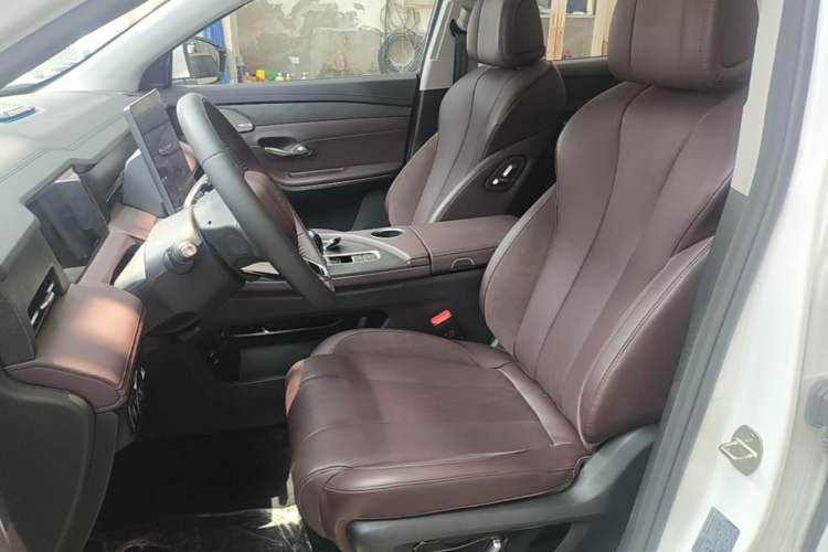 Used JETOUR X90 PRO 2026 Model 2.0T DCT Elite Edition 5-seater Left Front Seat