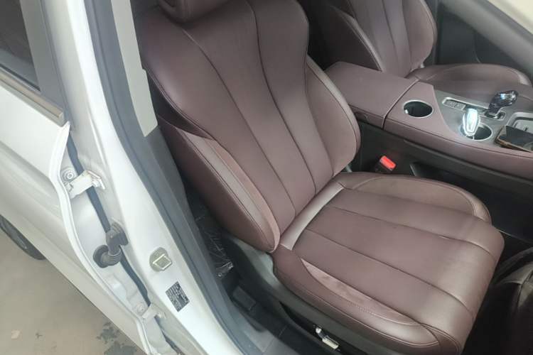 Used JETOUR X90 PRO 2026 Model 2.0T DCT Elite Edition 5-seater Right Front Seat