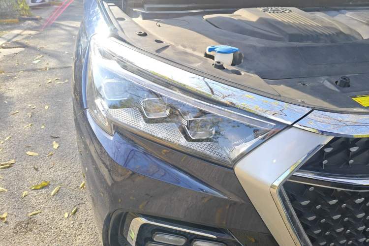Used JETOUR X95 2020 1.6T DCT Exploration Pro Edition 6-seater Right Front Headlight