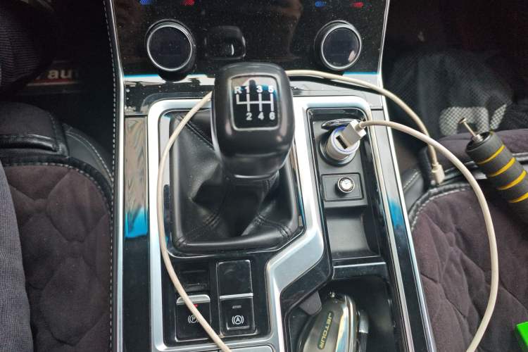 Used JETOUR X95 2020 1.5T Manual Free Edition 5-Seater Gear Lever