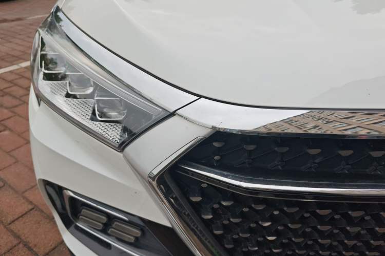 Used JETOUR X95 2020 1.5T Manual Free Edition 5-Seater Right Front Headlight