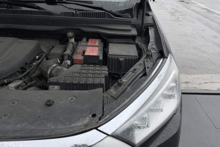 Used JETOUR X95 2020 1.6T DCT Exploration Pro Edition 5-seater Engine Bay Left