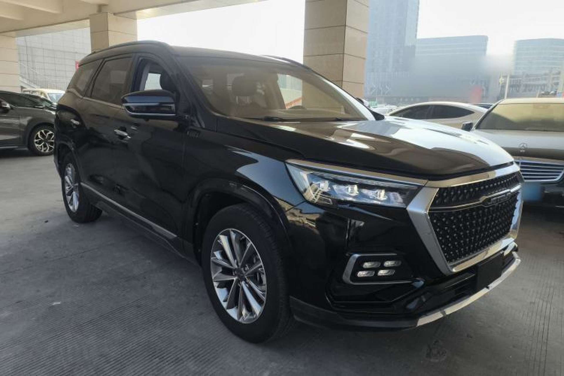 Used JETOUR X95 2020 1.5T Manual Discovery Edition 5 Seats Front Right 45 Deg