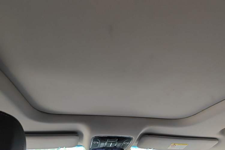 Used JETOUR X95 2020 1.6T DCT Exploration Pro Edition 7 Seats Headliner