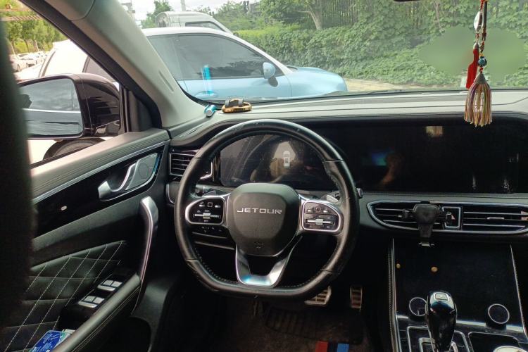 Used JETOUR X95 2020 1.6T DCT Conquer Pro Edition 7 Seats Steering Wheel