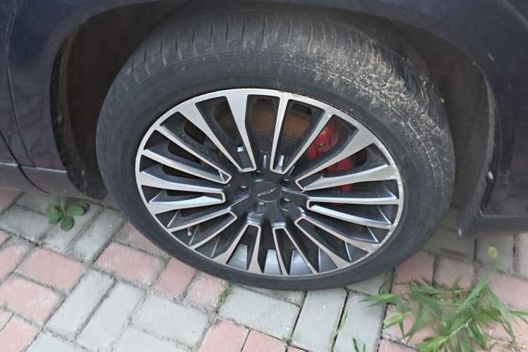 Used JETOUR X95 2020 1.6T DCT Exploration Pro Edition 7 Seats Right Front Wheel Hub
