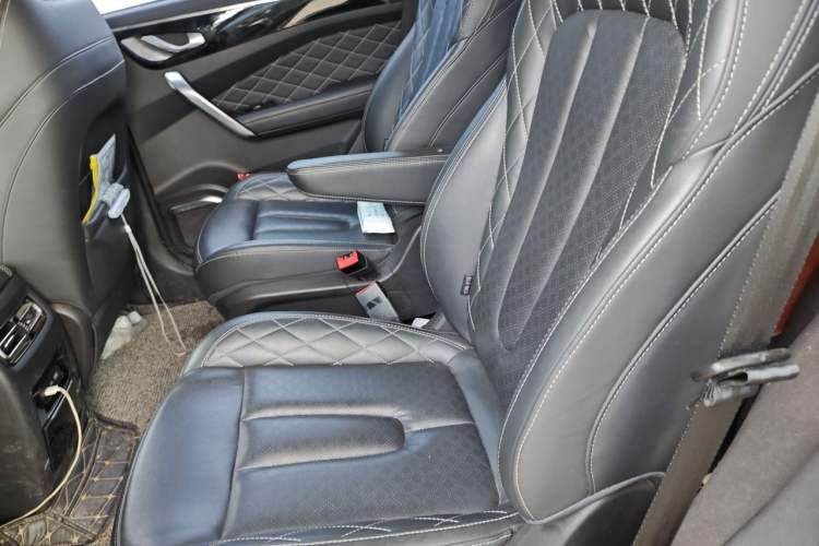 Used JETOUR X95 2020 1.6T DCT Exploration Pro Edition 6-seater Left Rear Seat