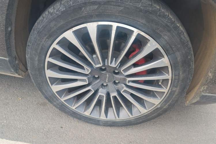 Used JETOUR X95 2020 1.6T DCT Exploration Pro Edition 6-seater Right Front Wheel Hub