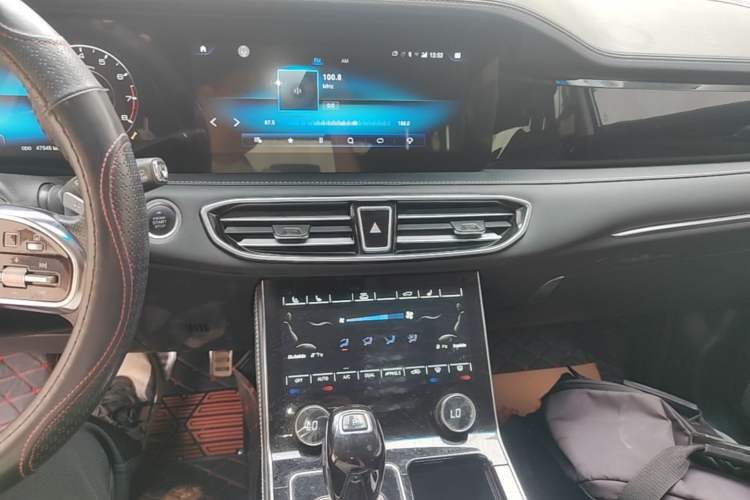 Used JETOUR X95 2020 1.6T DCT Conquest Pro Edition 5 Seats Audio And AC Panel
