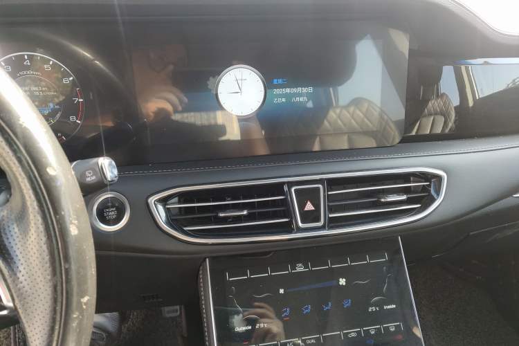 Used JETOUR X95 2020 1.6T DCT Discovery Pro Edition 5-seater Audio And AC Panel