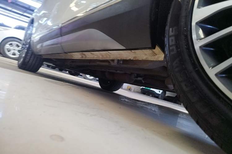 Used JETOUR X95 2020 1.6T DCT Exploration Pro Edition 6-seater Chassis Rear Left