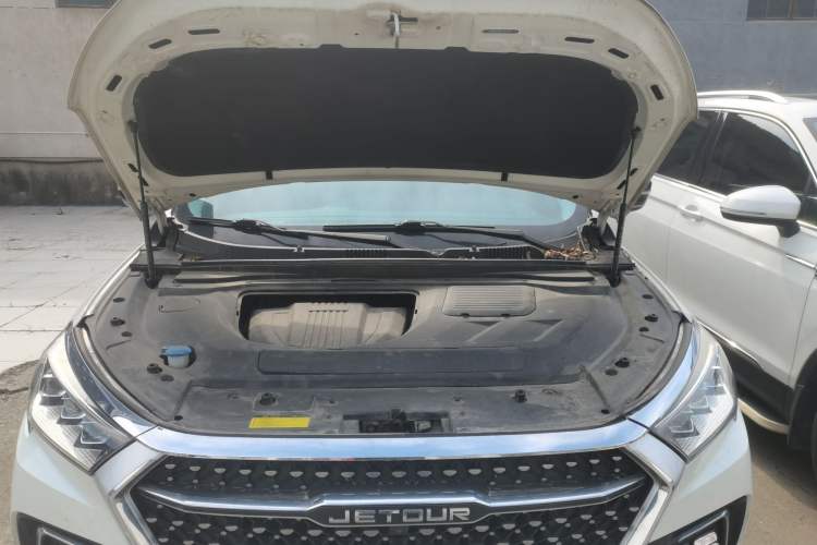 Used JETOUR X95 2020 1.6T DCT Love Pro Edition 6-Seater Engine Bay