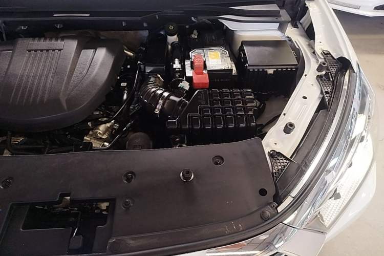 Used JETOUR X95 2020 1.6T DCT Exploration Pro Edition 6-seater Engine Bay Left
