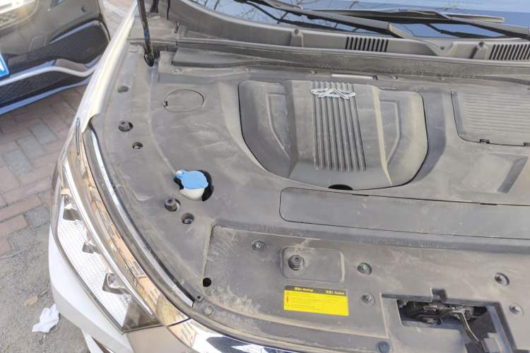 Used JETOUR X95 2020 1.6T DCT Exploration Pro Edition 6-seater Engine Bay Right