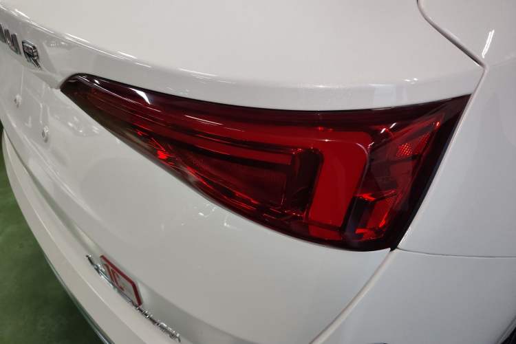 Used JETOUR X95 2020 1.6T DCT Discovery Pro Edition 6-Seater Exterior 6