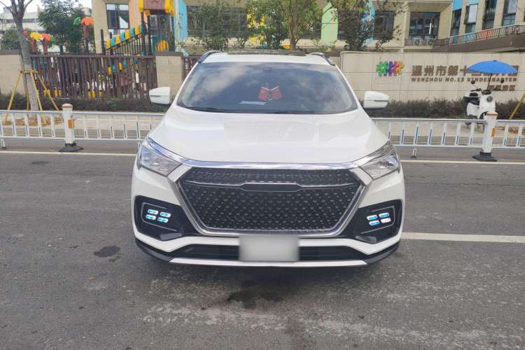 Used JETOUR X95 2020 1.6T DCT Discovery Pro Edition 6-Seater Front