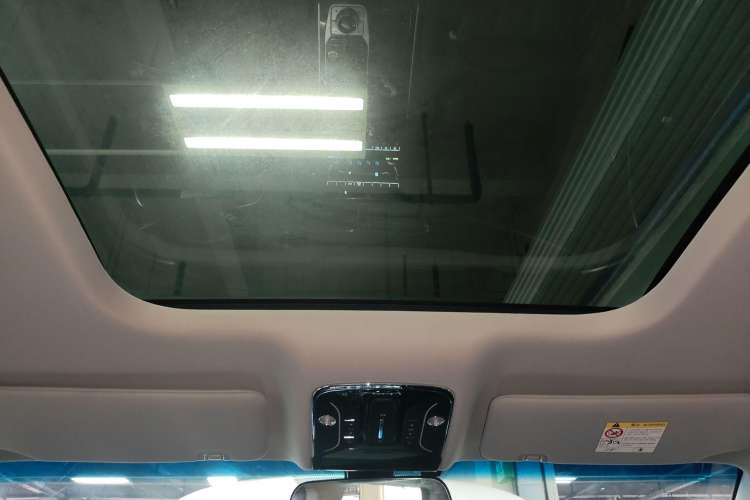Used JETOUR X95 2020 1.6T DCT Discovery Pro Edition 6-Seater Headliner