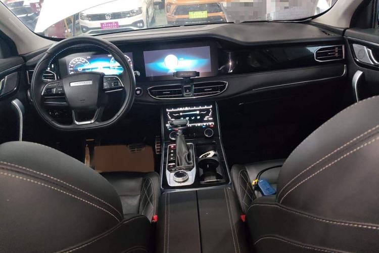 Used JETOUR X95 2020 1.6T DCT Discovery Pro Edition 6-Seater Interior 2