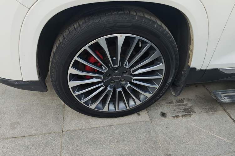 Used JETOUR X95 2020 1.6T DCT Exploration Pro Edition 5-seater Left Front Wheel Hub