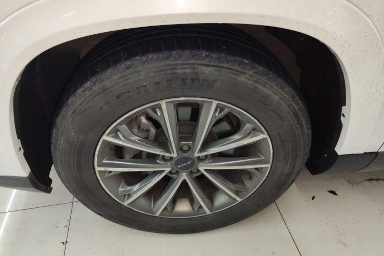 Used JETOUR X95 2020 1.6T DCT Discovery Pro Edition 7-seater Left Front Wheel Hub