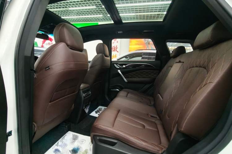 Used JETOUR X95 2020 1.6T DCT Love Pro Edition 6-Seater Left Rear Seat