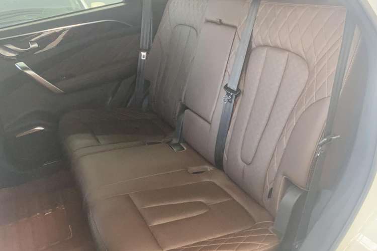 Used JETOUR X95 2020 1.6T DCT Love Pro Edition 7 Seats Left Rear Seat