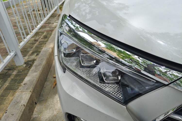 Used JETOUR X95 2020 1.6T DCT Exploration Pro Edition 5-seater Right Front Headlight