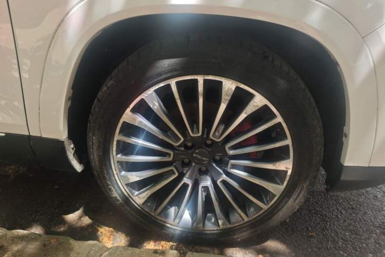 Used JETOUR X95 2020 1.6T DCT Exploration Pro Edition 6-seater Right Front Wheel Hub