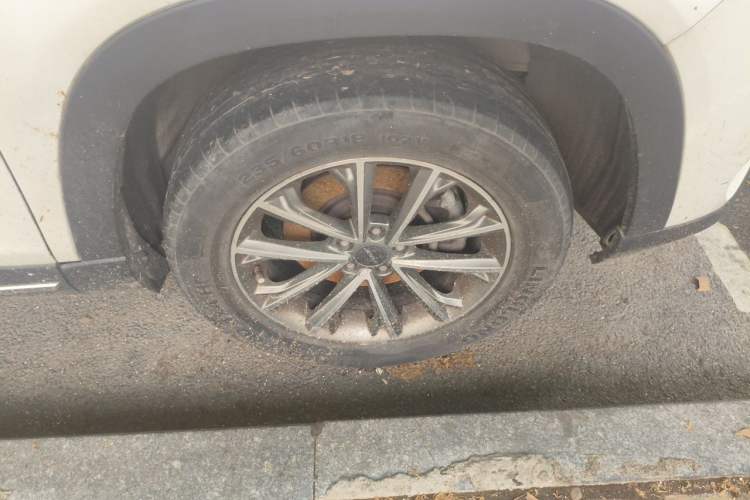 Used JETOUR X95 2020 1.5T Manual Free Edition 7-Seater Right Front Wheel Hub