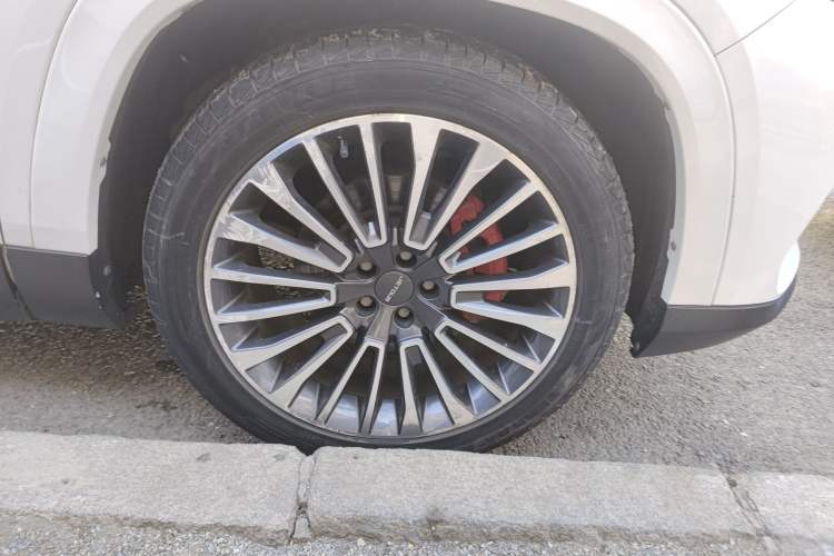 Used JETOUR X95 2020 1.6T DCT Exploration Pro Edition 6-seater Right Front Wheel Hub