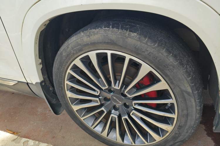 Used JETOUR X95 2020 1.6T DCT Exploration Pro Edition 5-seater Right Front Wheel Hub
