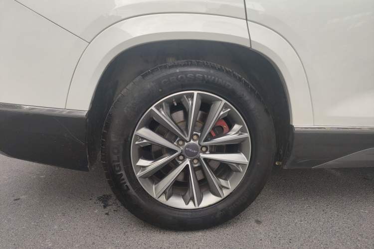 Used JETOUR X95 2020 1.6T DCT Discovery Pro Edition 6-Seater Right Rear Wheel Hub