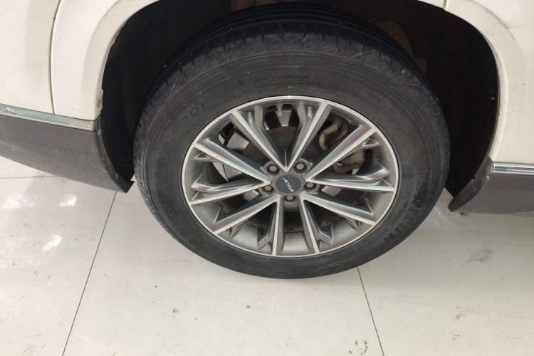 Used JETOUR X95 2020 1.6T DCT Discovery Pro Edition 7-seater Right Rear Wheel Hub