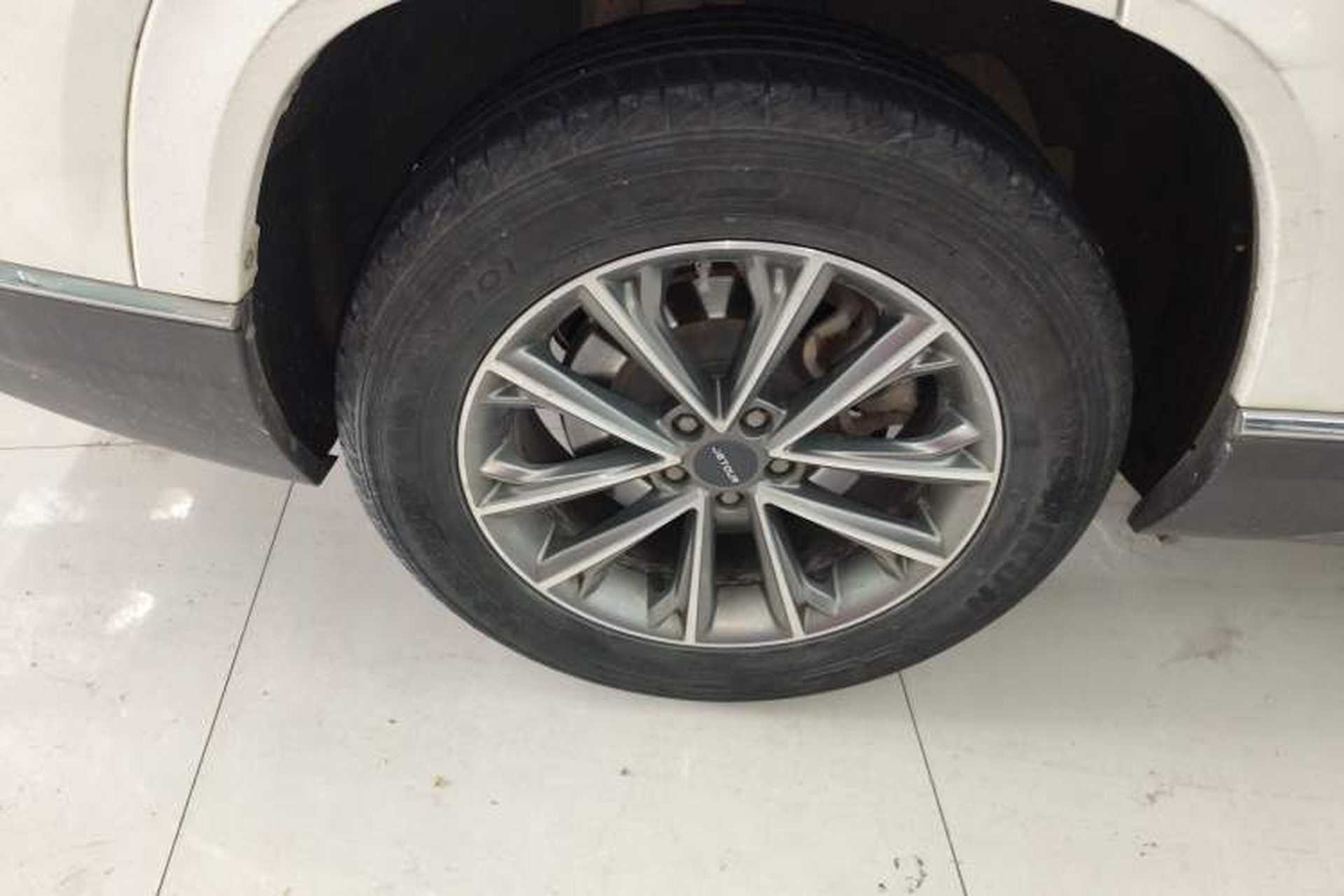 Used JETOUR X95 2020 1.6T DCT Discovery Pro Edition 7-seater Right Rear Wheel Hub