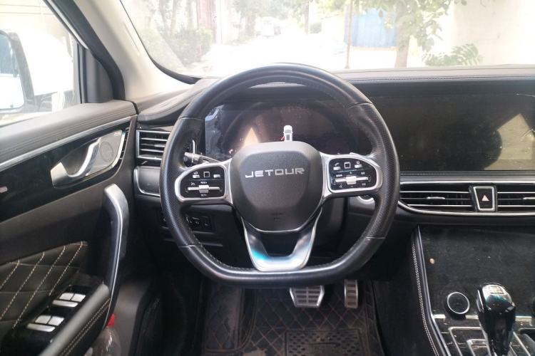 Used JETOUR X95 2020 1.6T DCT Conquer Pro Edition 7 Seats Steering Wheel