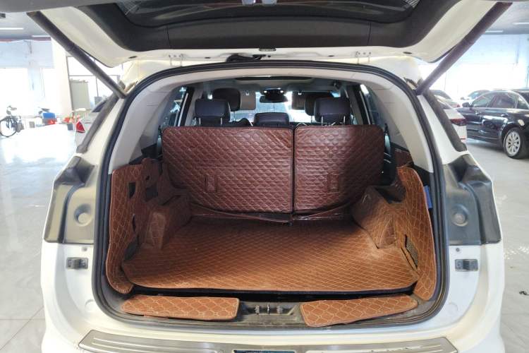 Used JETOUR X95 2020 1.6T DCT Exploration Pro Edition 5-seater Trunk